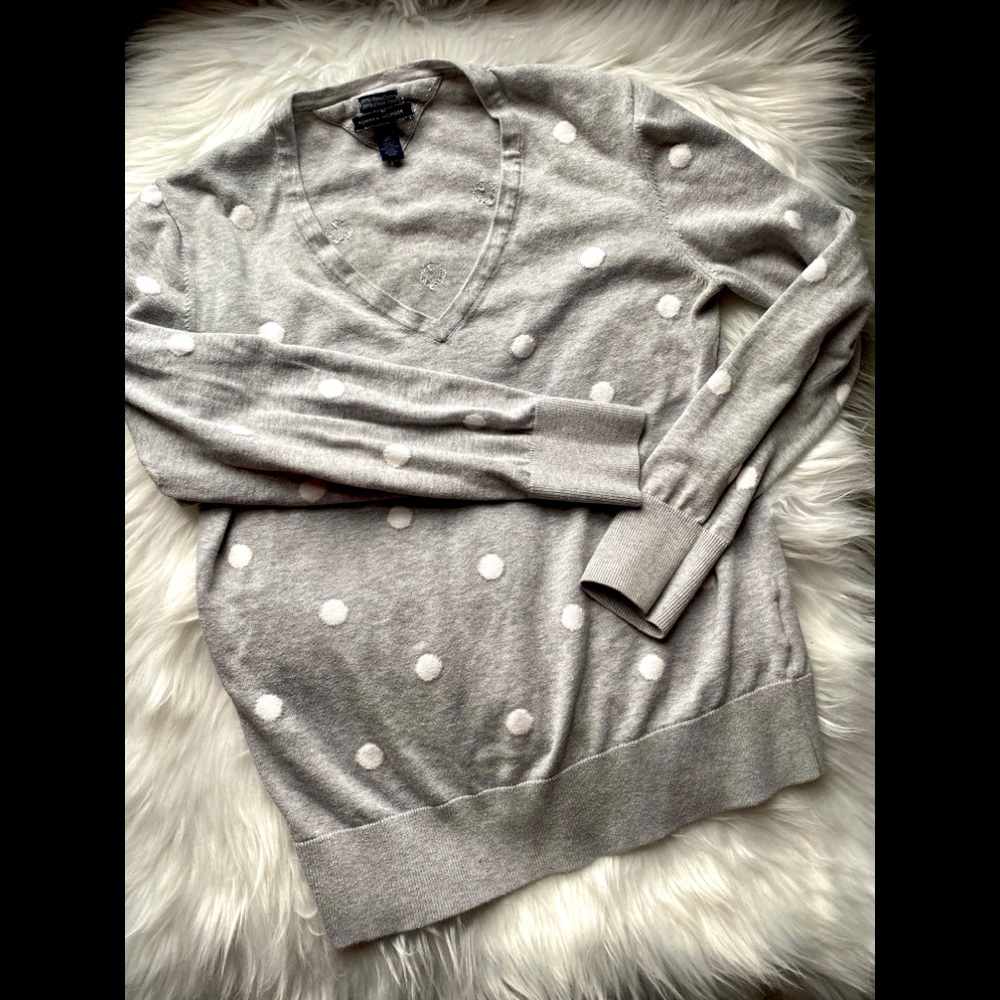 *SOLD*Beautiful Tommy Hilfiger Top - Picture 4 of 7